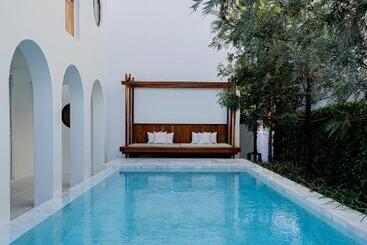 هتل Casa 33 Hatyai