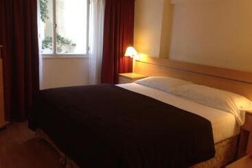 هتل Callao Suites Recoleta