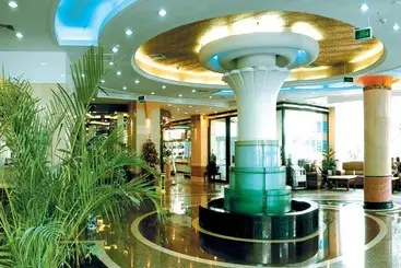 Hotel International