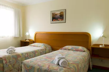 هتل Vacation Village
