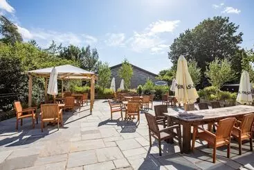 Hotel The Coach And Horses