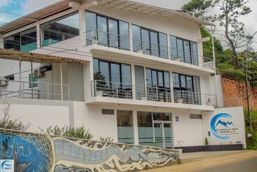 Общежитие Hostal Cordillera Azul