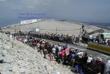 ベッドアンドブレックファースト Le Nid Au Pied Du Mont Ventoux