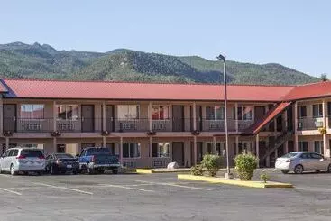 فندق Mountain View Lodge