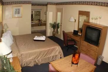 Отель Value Inn & Suites  Harlingen