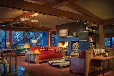 Lakehouse At High Peaks Resort