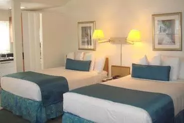 מוטל Beach Shell Inn