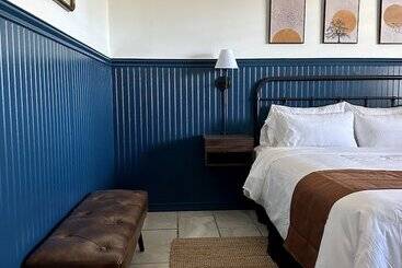 فندق على الطريق Budget Host East End Hotel In Riverhead