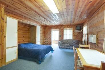 בית מלון כפרי Natchez Trace Rv Campground