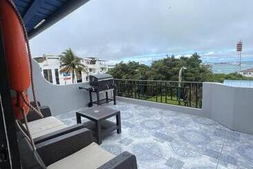 Pensiune Flightless Cormorant