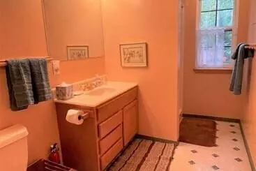 Mökkimajoitus Mossy Moose