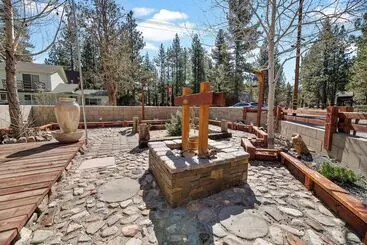 کلبه Black Bear S Lair