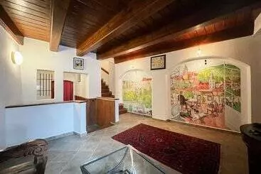 هتل Garni Konvice