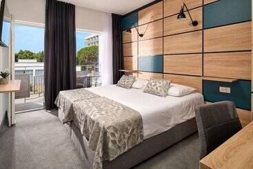 هتل Ville Imperial Vodice