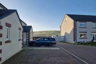 Impeccable Beachfront 2 Bed Cottage In St Bees