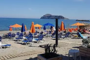 Huoneistohotelli Melina Beach