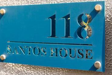 اقامتگاه Stunning 1 Bed House In Estreito Da Calheta