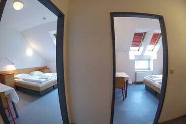 Haus Mobene   Hotel Garni