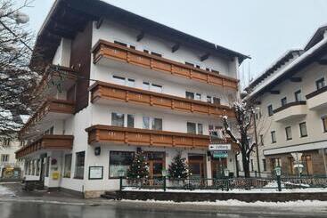 Gasthof Hotel Kirchenwirt