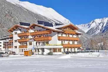 ホテル Tauferberg