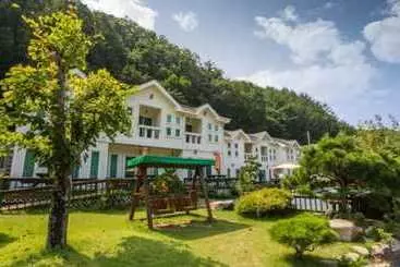 Majatalo Hoengseong Lohengrin