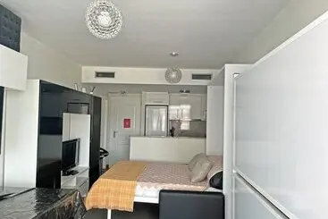 Apartamentos Aguamarina 3000