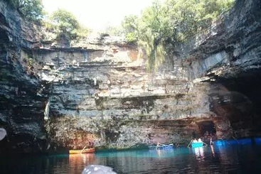 Kalypso Studios & Apartments