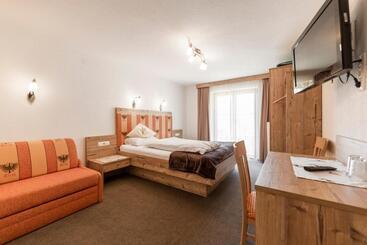 Отель Apart Haus Alpenhof