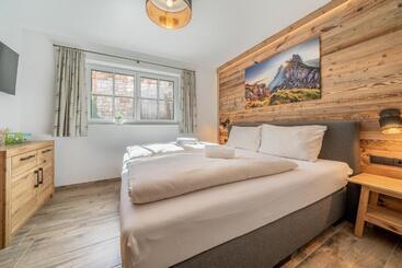 Der Ortnerhof   Hotel & Reiterhof