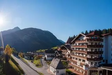 בית מלון כפרי Thaneller Stadl Bräu