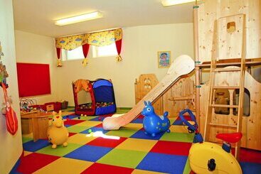 شقة فندقية Crystls Apart