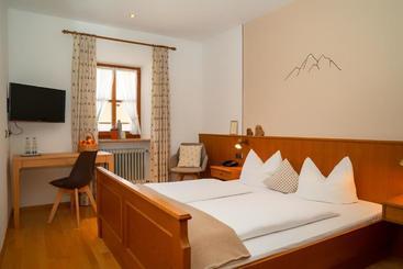 Majatalo Land Wirtschaft Höß