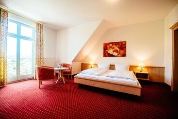 Deutenhof Hotel, Restaurant & Veranstaltung