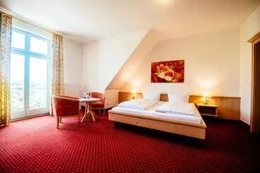 Deutenhof Hotel, Restaurant & Veranstaltung