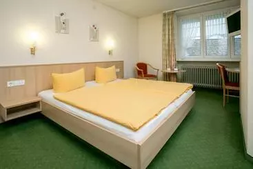 ペンション Gasthaus Engel Luttingen