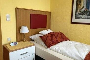 مبيت وإفطار Thermen Hotel Pension Villa Holstein