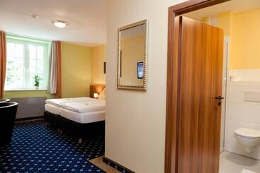 Отель Deutscher Hof