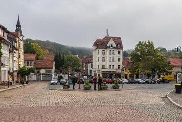 B&s Hotel Am Bachhaus
