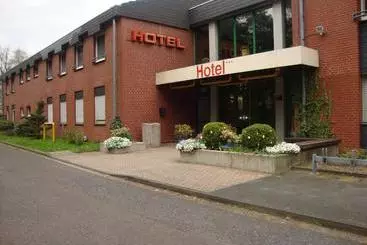 هتل Autobahn-rasthaus Huenxe Ost Marche Hote