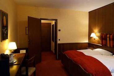 Отель Restaurant Stremme