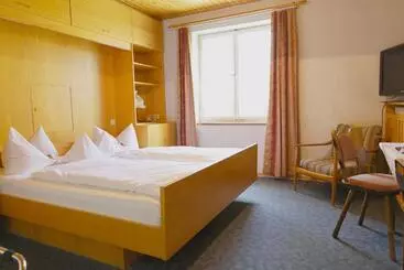 Pension  Gasthof Zur Post