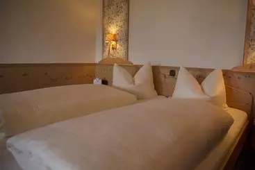 Отель Garten Hunsrücker Fass