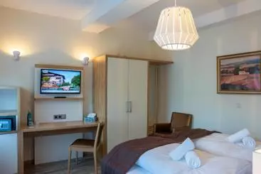 膳宿费 Klosterturm