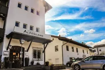 ホテル Alpenland