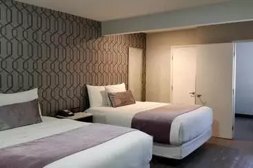 Sunset West Hotel, Surestay Collection By Best Western