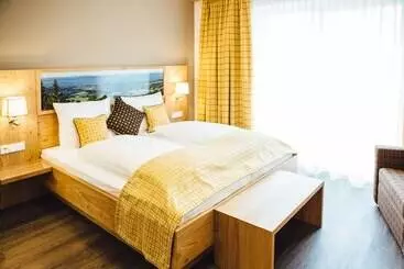 بنسيون Der Dorfwirt