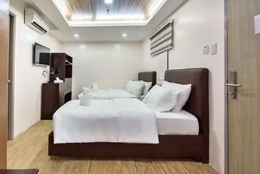Hotel Emerald Island