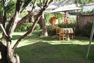 هتل Hospedaje Los Jardines