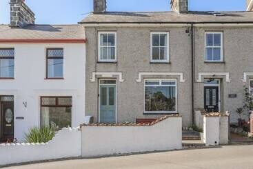 Mökkimajoitus Maes Yr Haf