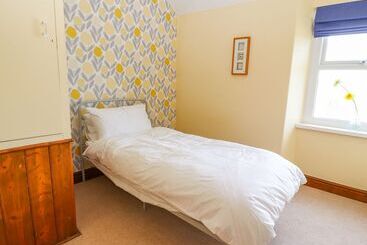 Landhus Penrhyn View